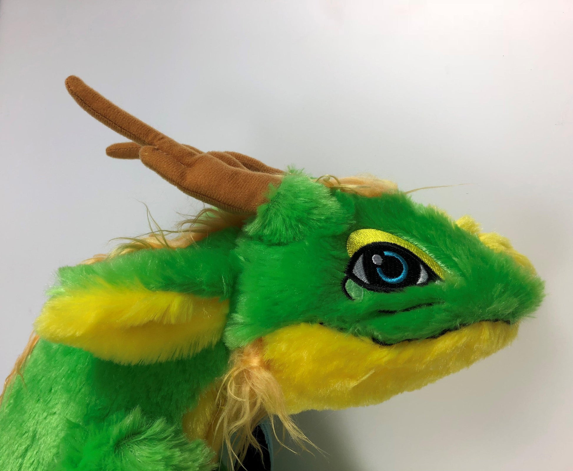 Dragon Shoulder Plush - Asian - Rocky Mountain Dragons LLC